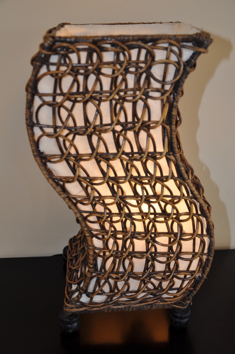 Lampa ratanová malá S včetně LED žárovky