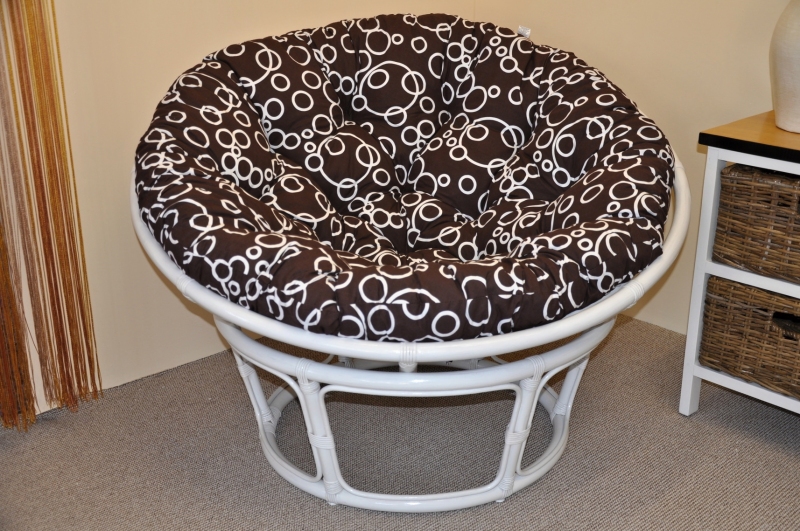 Ratanový papasan 110 cm bílý, polstr bubliny