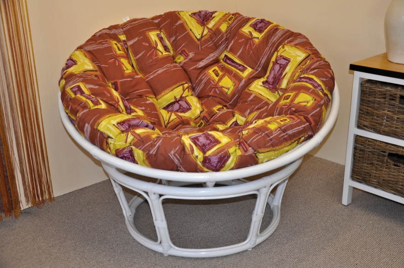Ratanový papasan 110 cm bílý, polstr hnědý list